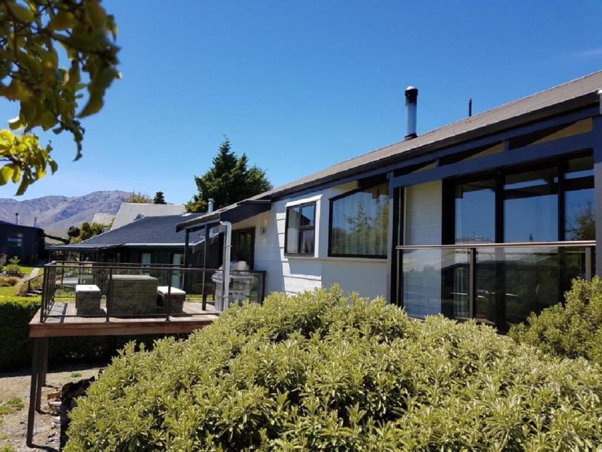 Mountain Views, Nice Spot Newly Renovated Villa Lake Tekapo Exterior photo